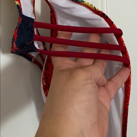 Bathing suit - Picture 8 of 8